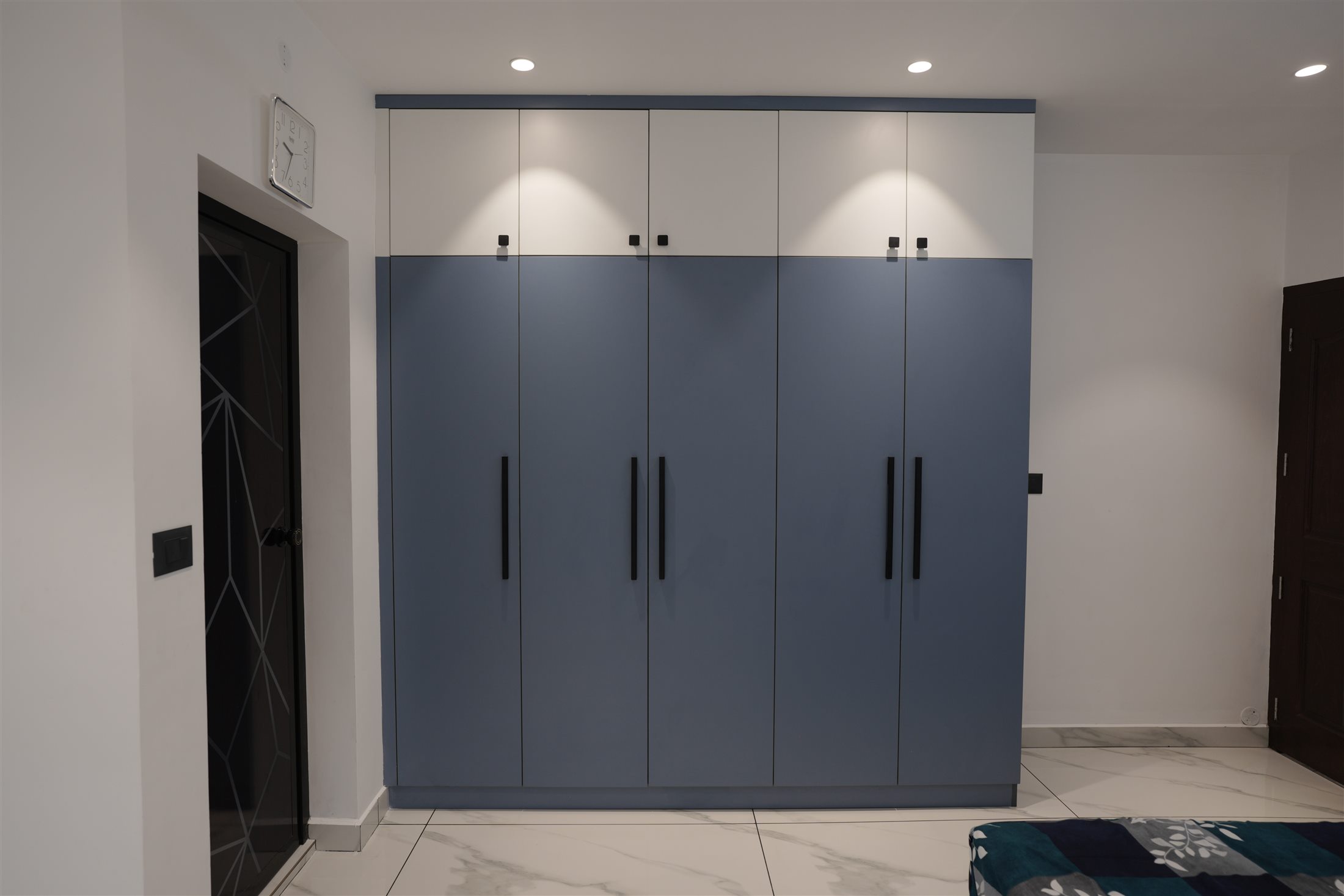 Samriddhi wardrobe detail